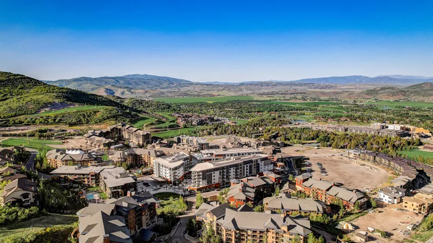 Aerial view of a mountainous background
