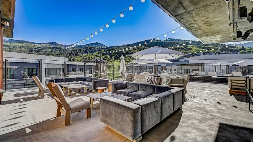 View of patio / terrace with a mountain view and an outdoor lounge area
