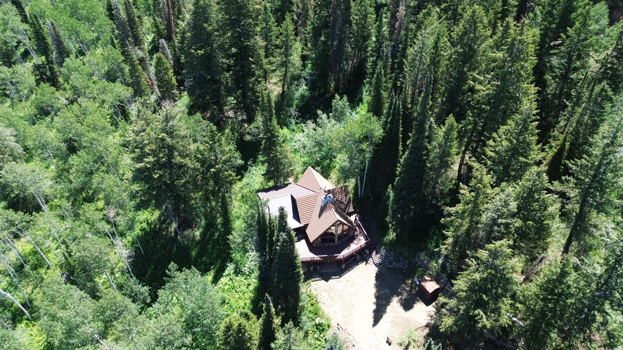 Aerial view of property and surrounding area