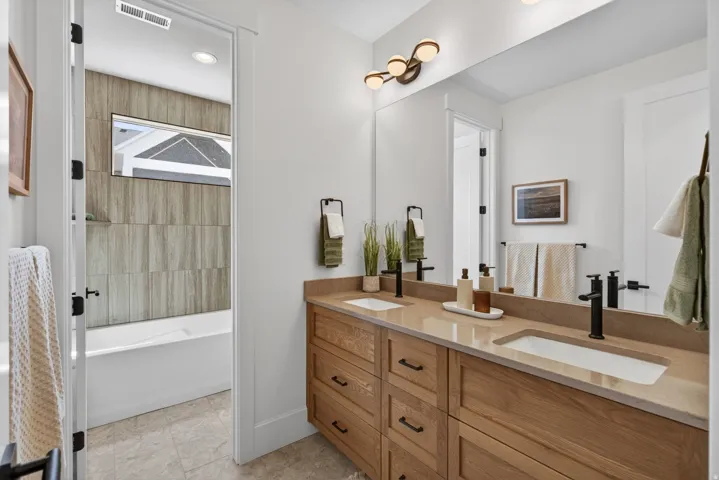 1478 S 920 E, Salem, Utah 84653