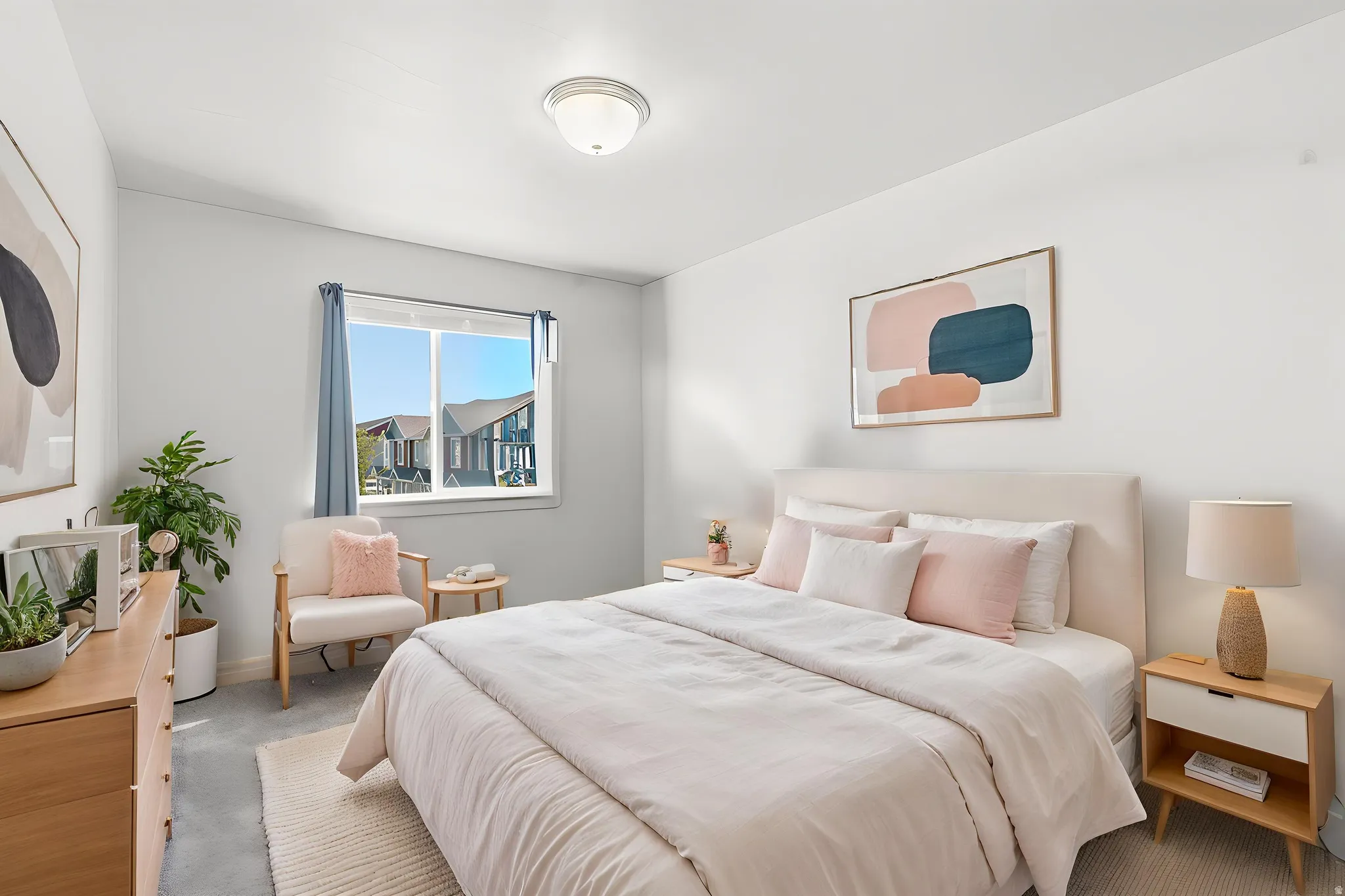 Bedroom with carpet and baseboards