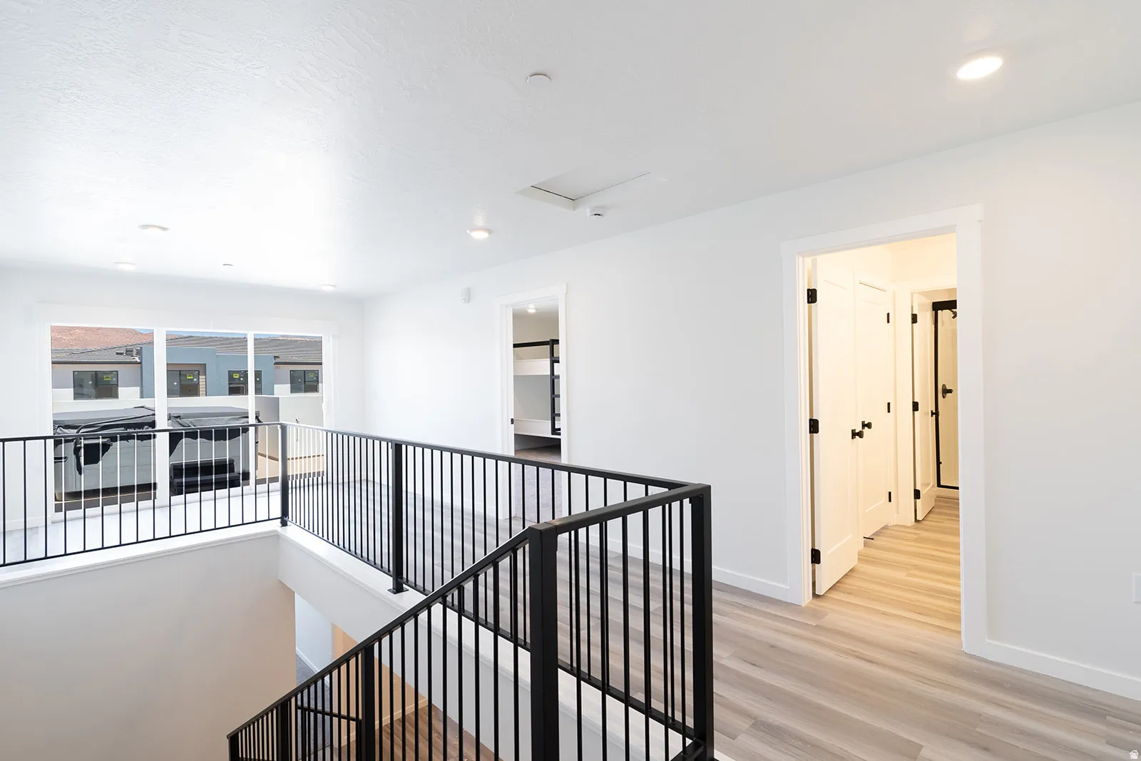 *Photo of a similar unit