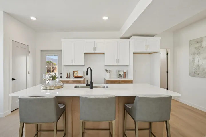 313 E Jessica View Ln #6, South Salt Lake, Utah 84115