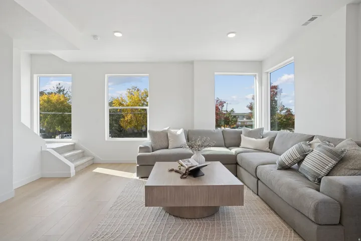 313 E Jessica View Ln #6, South Salt Lake, Utah 84115