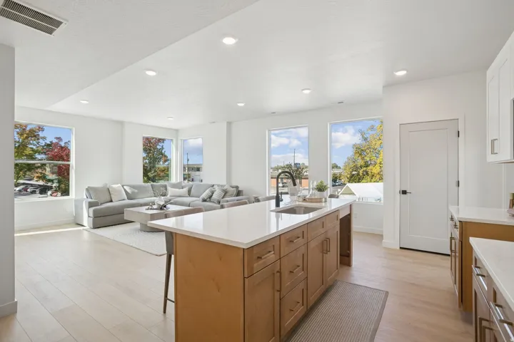 313 E Jessica View Ln #6, South Salt Lake, Utah 84115