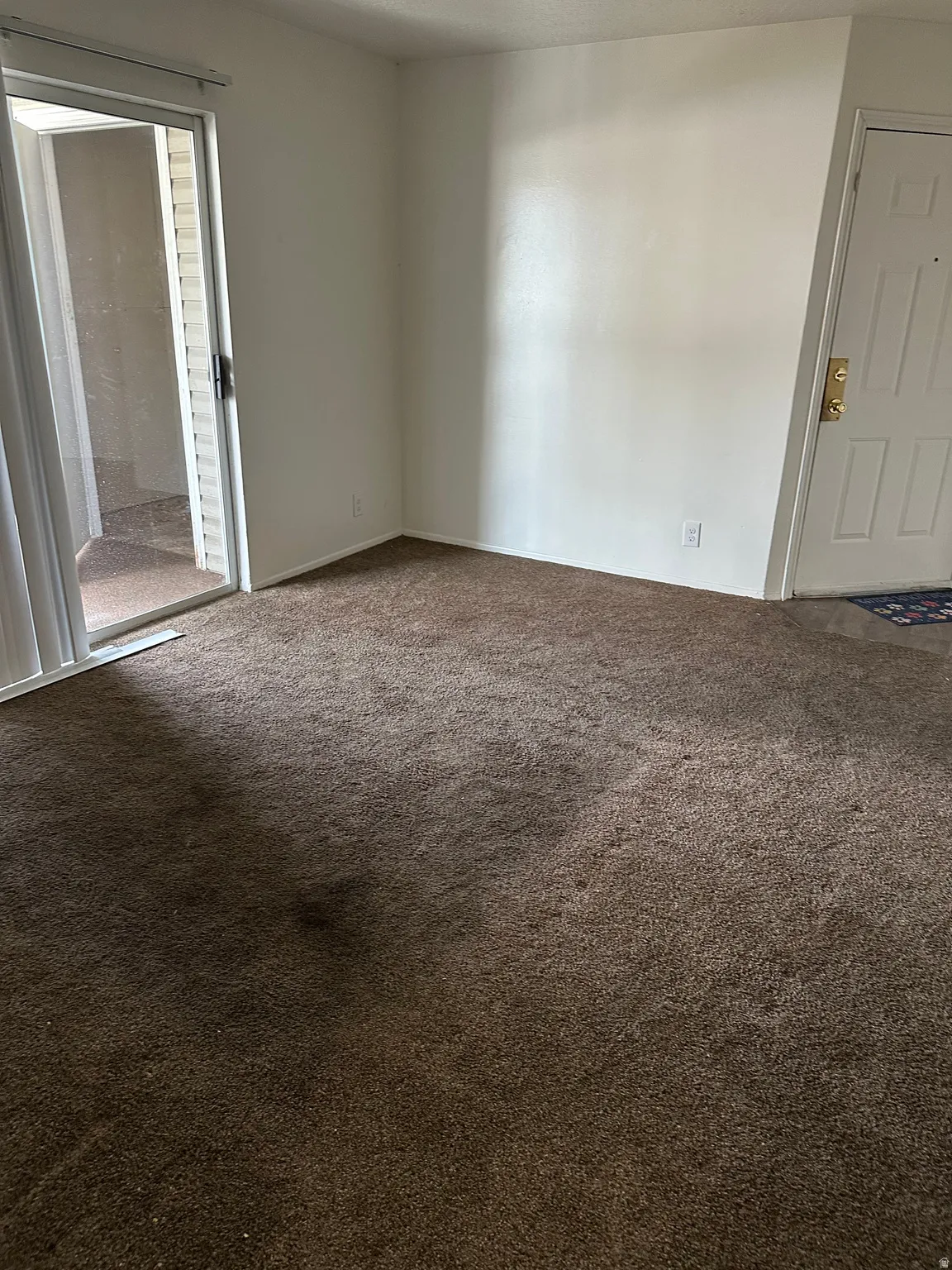 Spare room with carpet