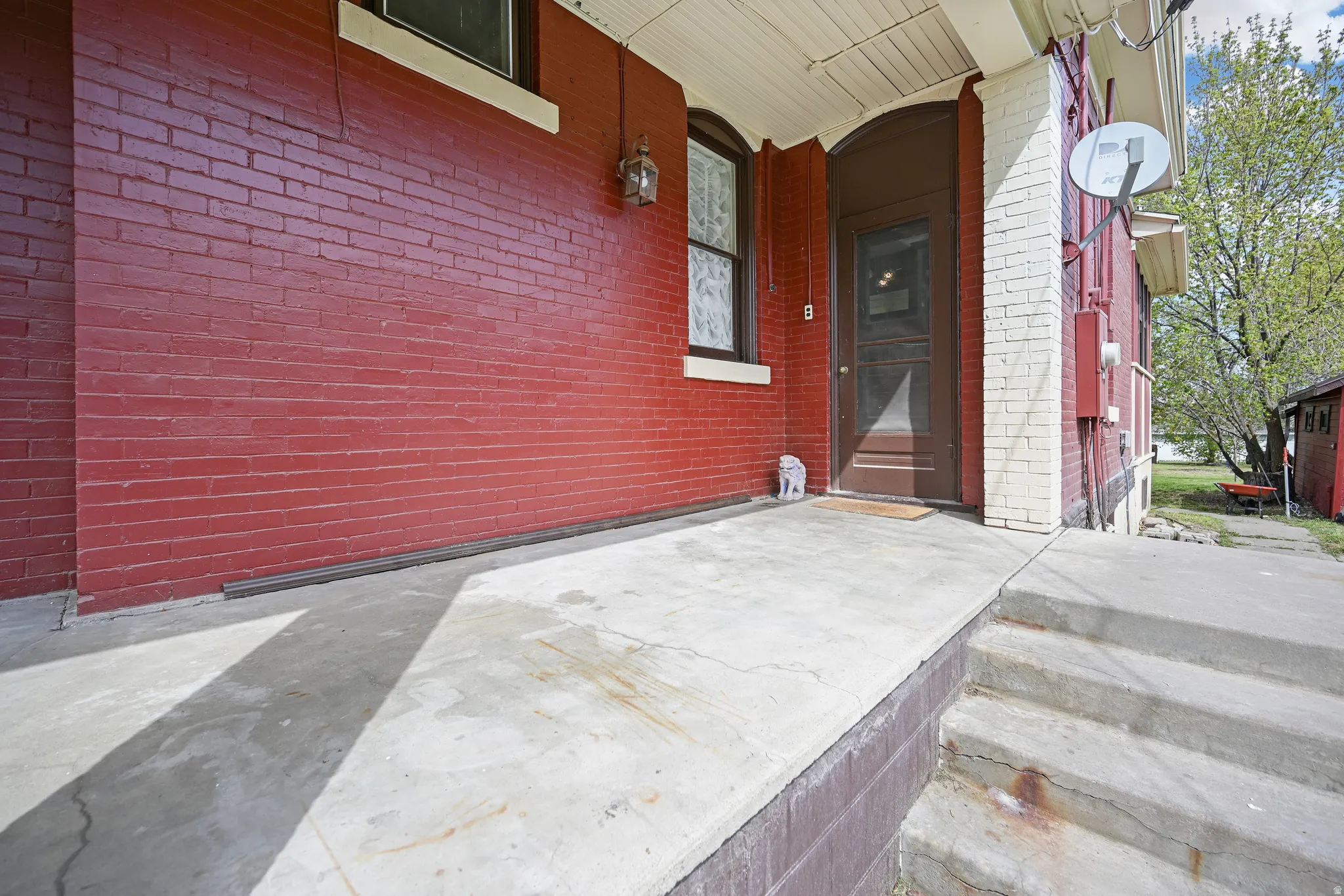 Side entrance near detached garage