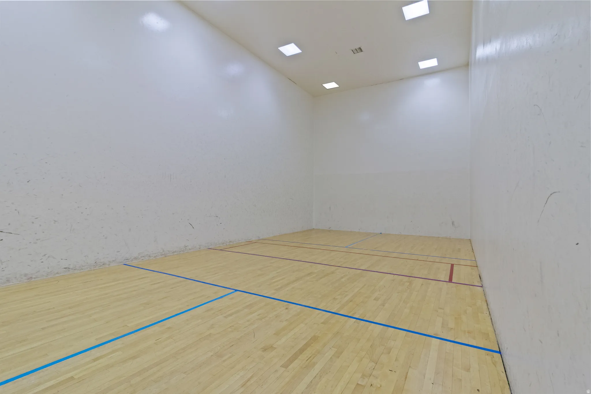 Club House racquet ball court