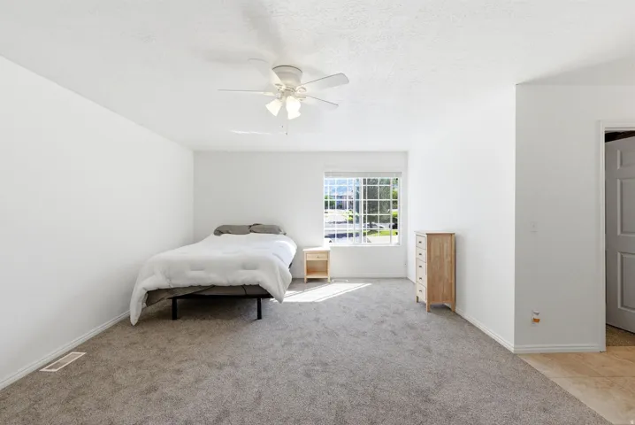 400 S Main St, Kaysville, Utah 84037
