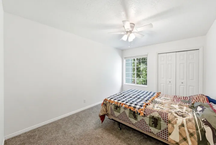 400 S Main St, Kaysville, Utah 84037