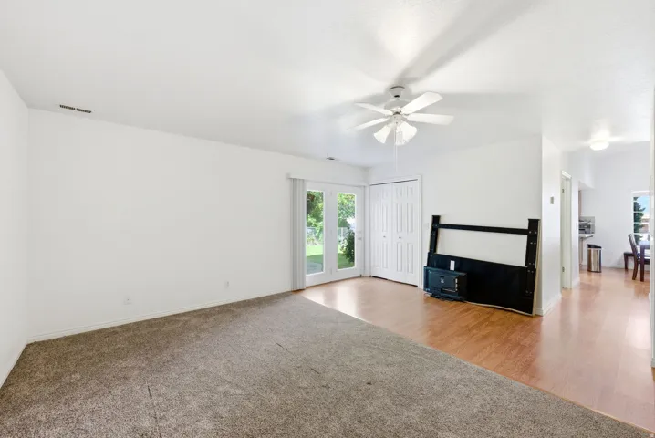 400 S Main St, Kaysville, Utah 84037
