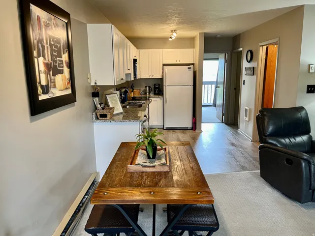 Open concept living/dining areas