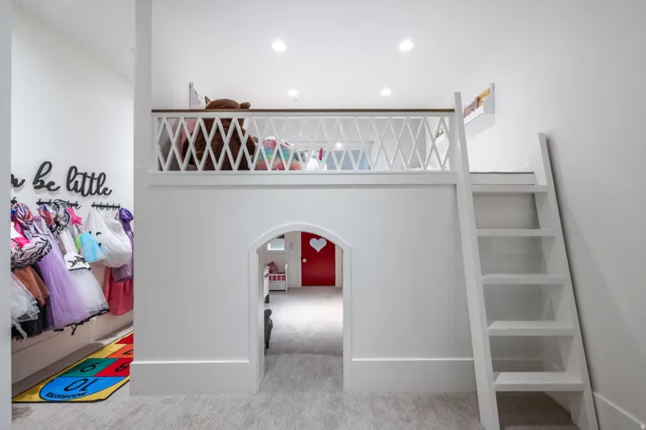 1230 S Eaglenest Dr, Woodland Hills, Utah 84653