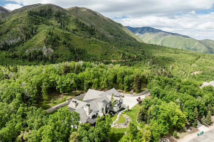 1230 S Eaglenest Dr, Woodland Hills, Utah 84653