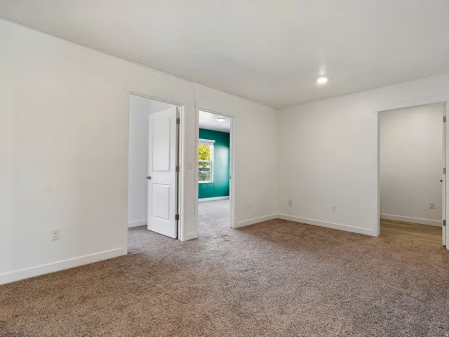 Den/ Office Space