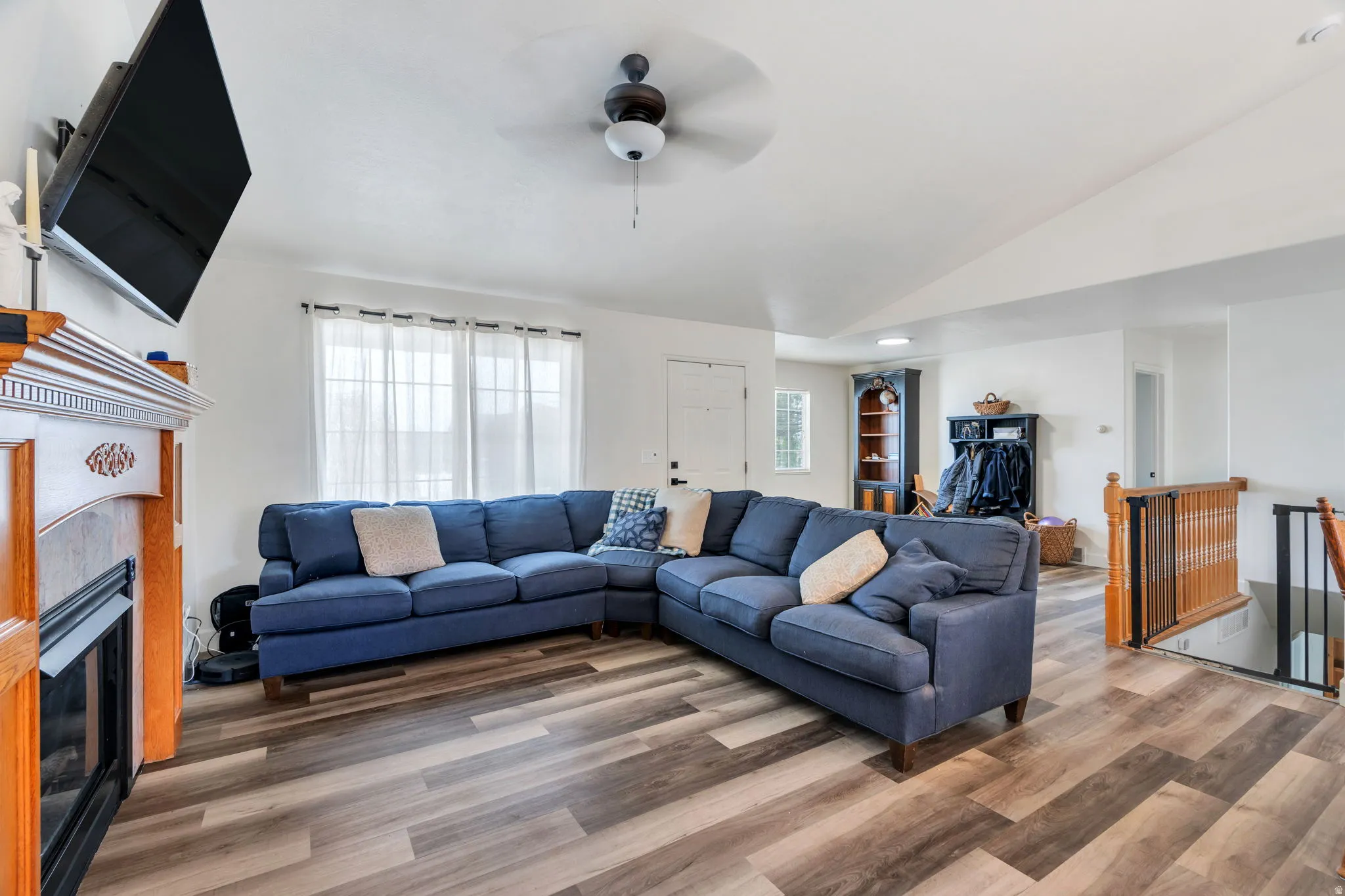 Great flowing living room