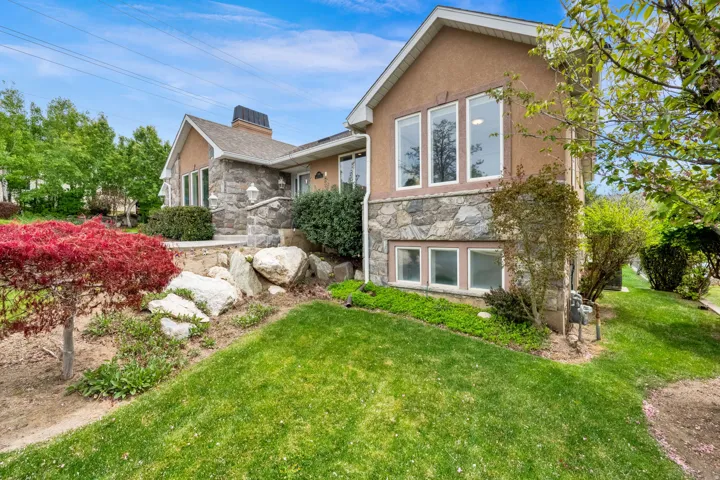 1506 S Lakeview Dr, Bountiful, Utah 84010