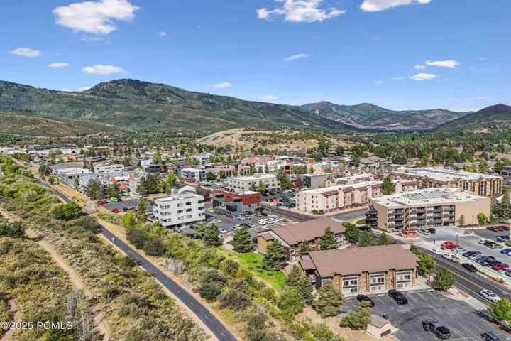 View of property location with a mountain backdrop