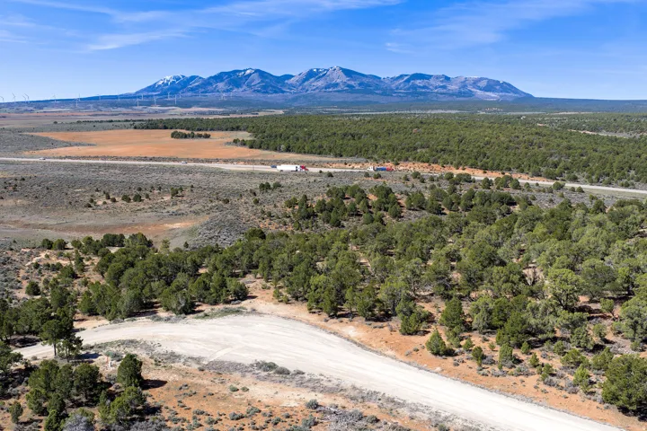 872 S Hideaway Cv, Monticello, Utah 84535
