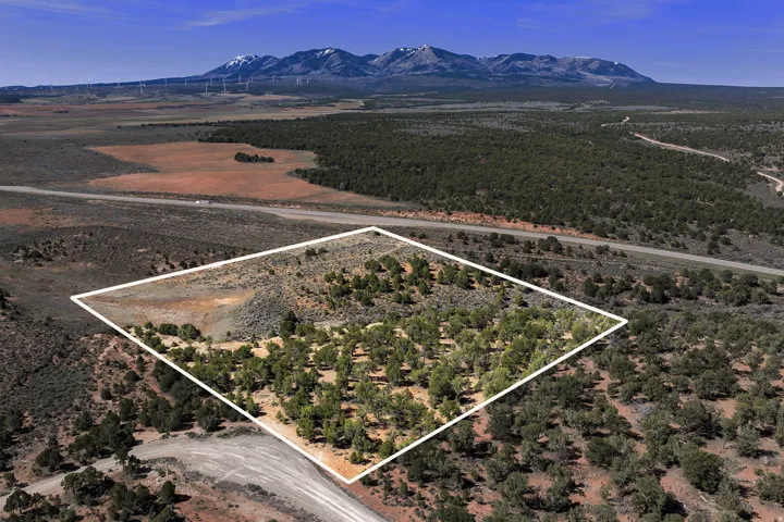 872 S Hideaway Cv, Monticello, Utah 84535
