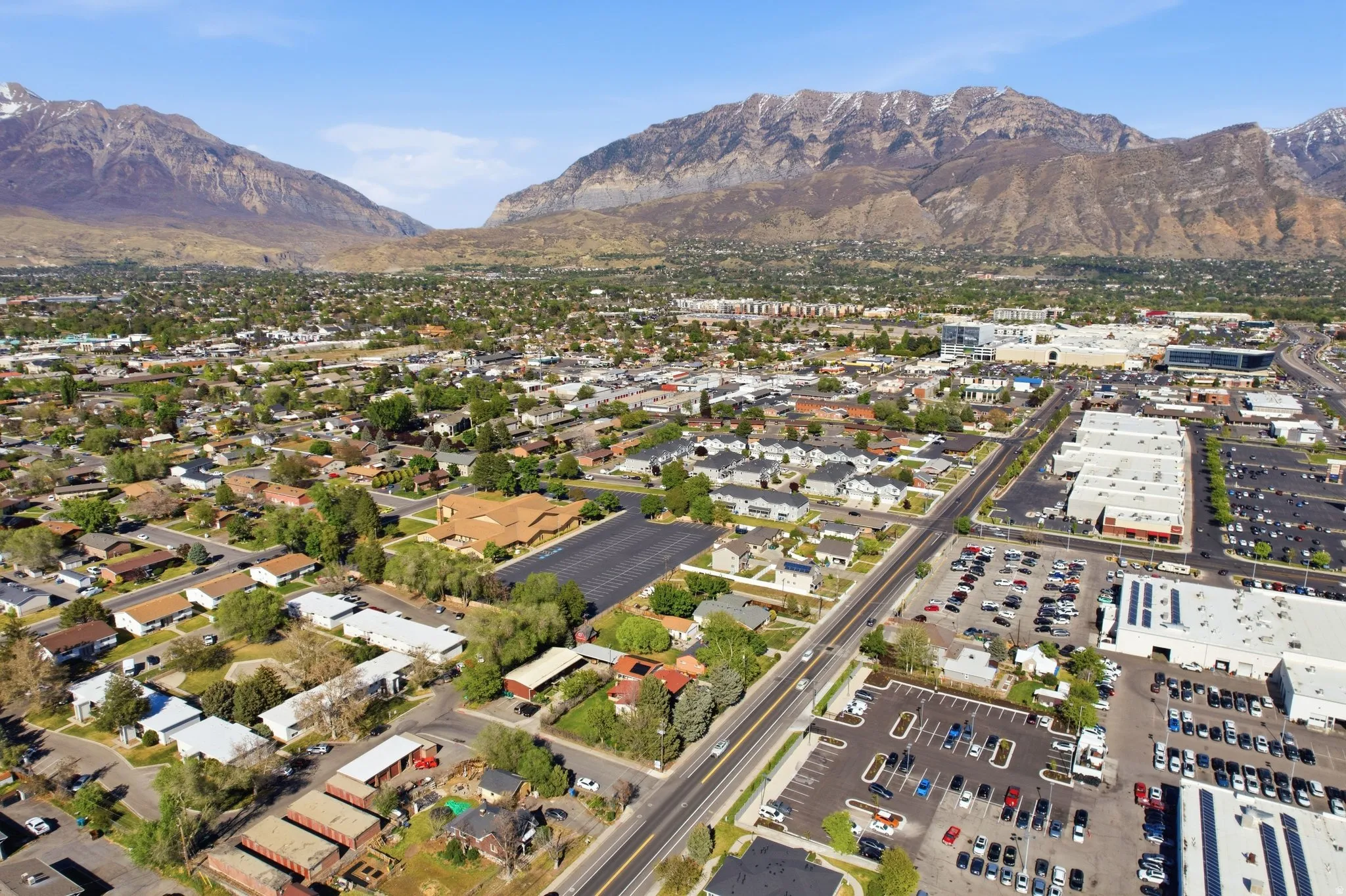 Aerial overview of property's location with mountains