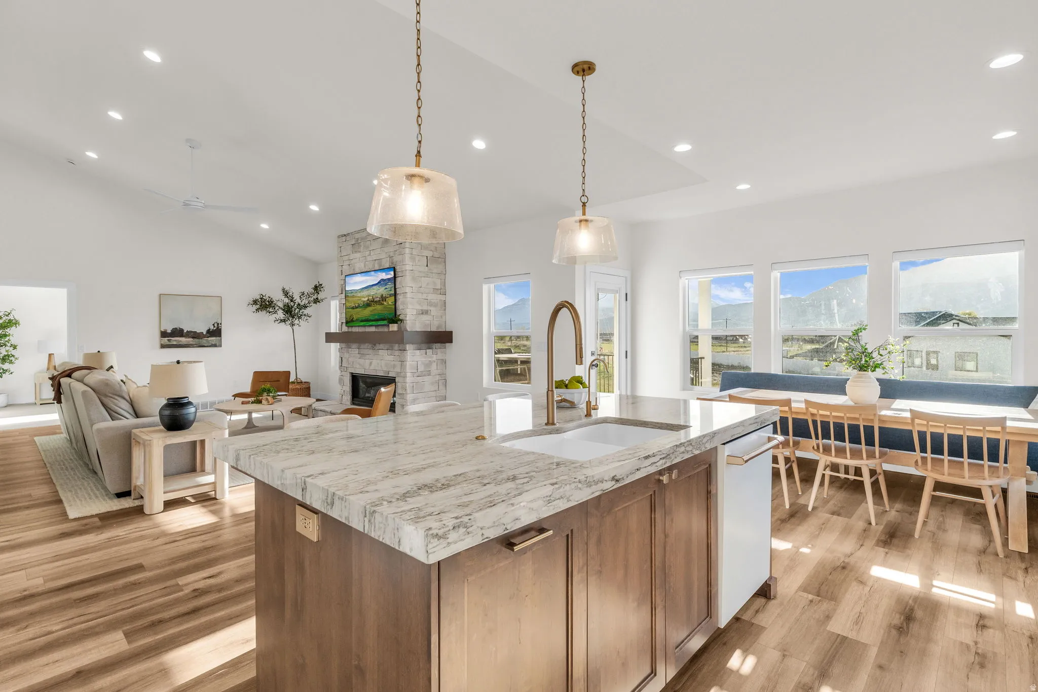 Open Concept and Vaulted Ceilings