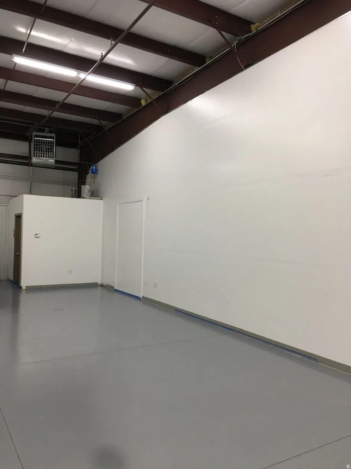 Garage with a heating unit