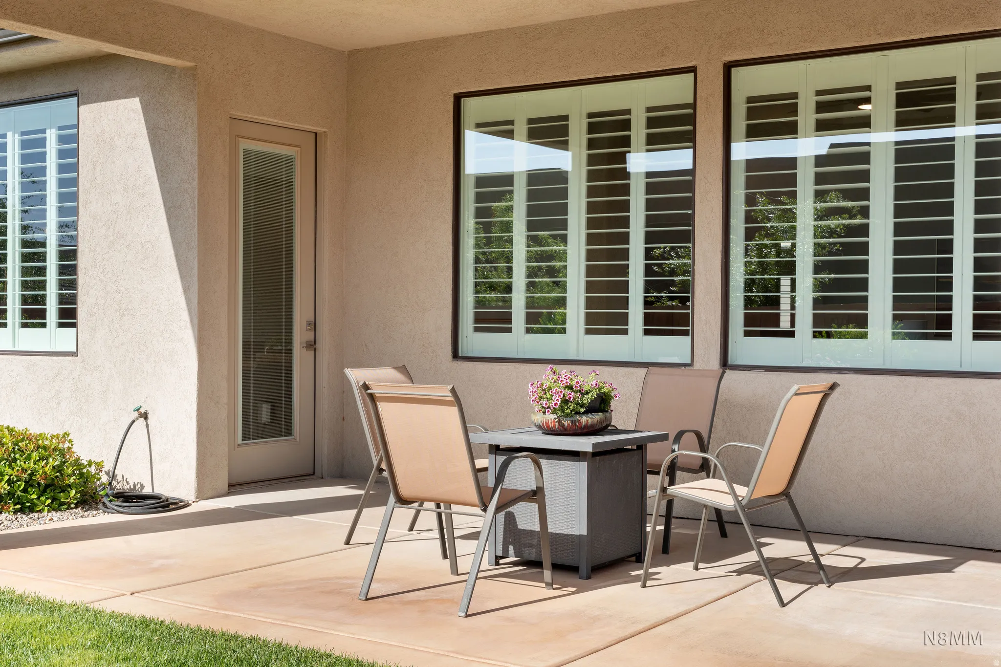 View of patio / terrace featuring outdoor dining area