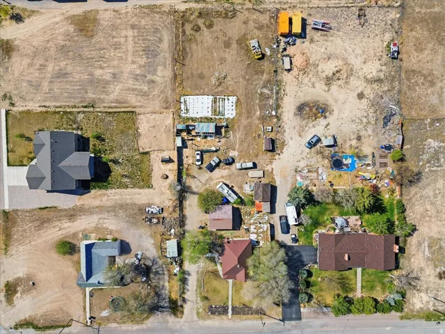 Aerial view of property and surrounding area