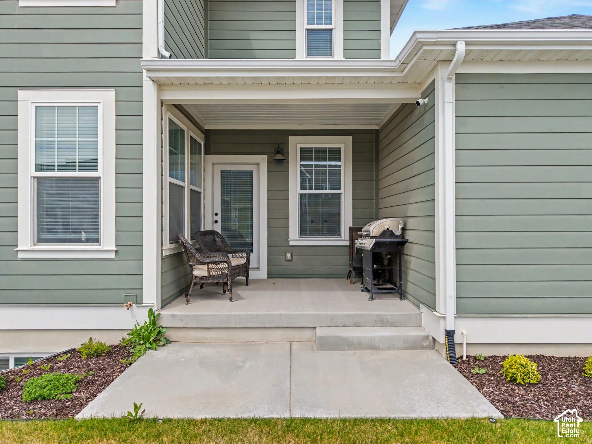 Side Patio