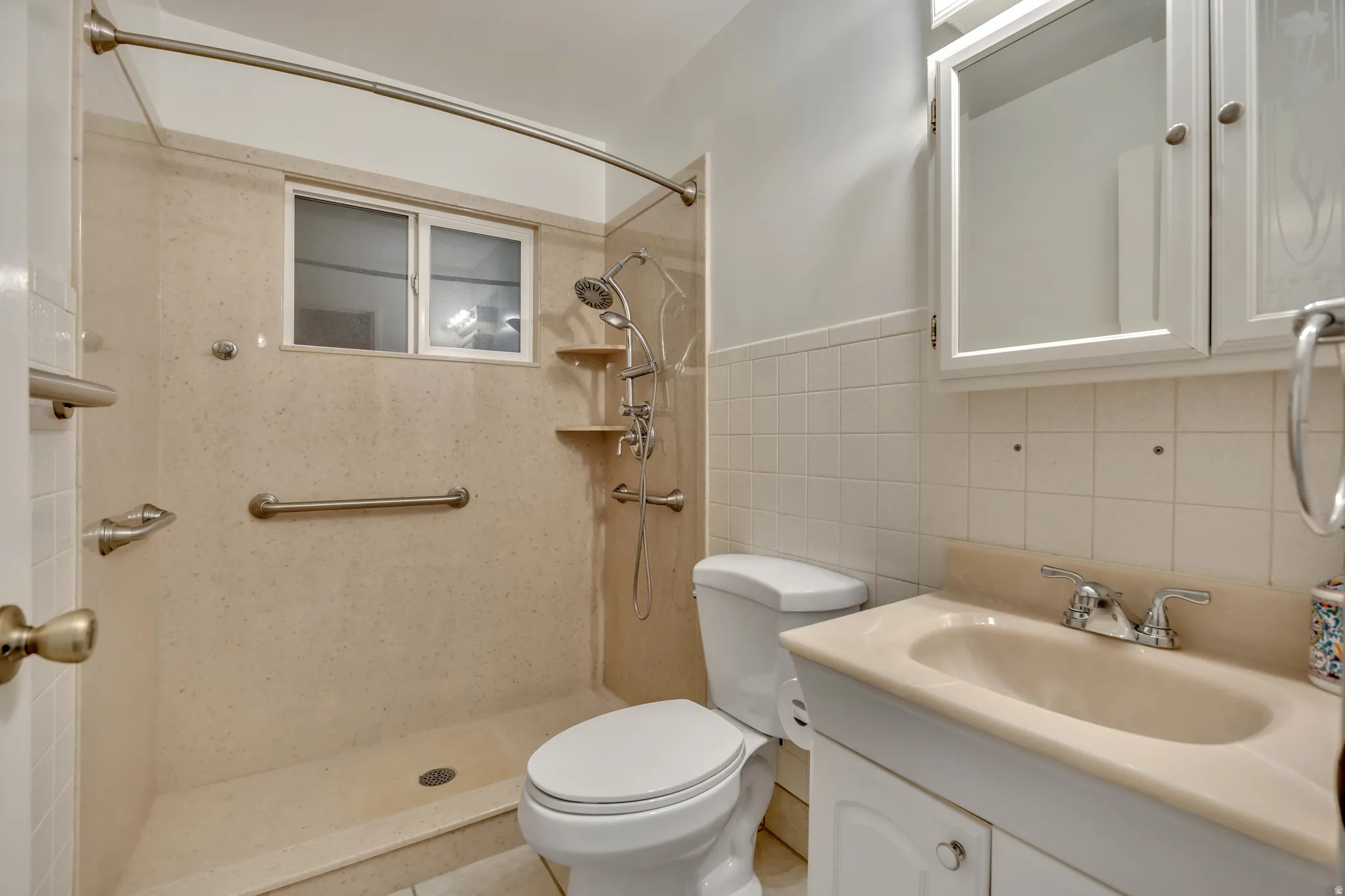 Bathroom on the main level
