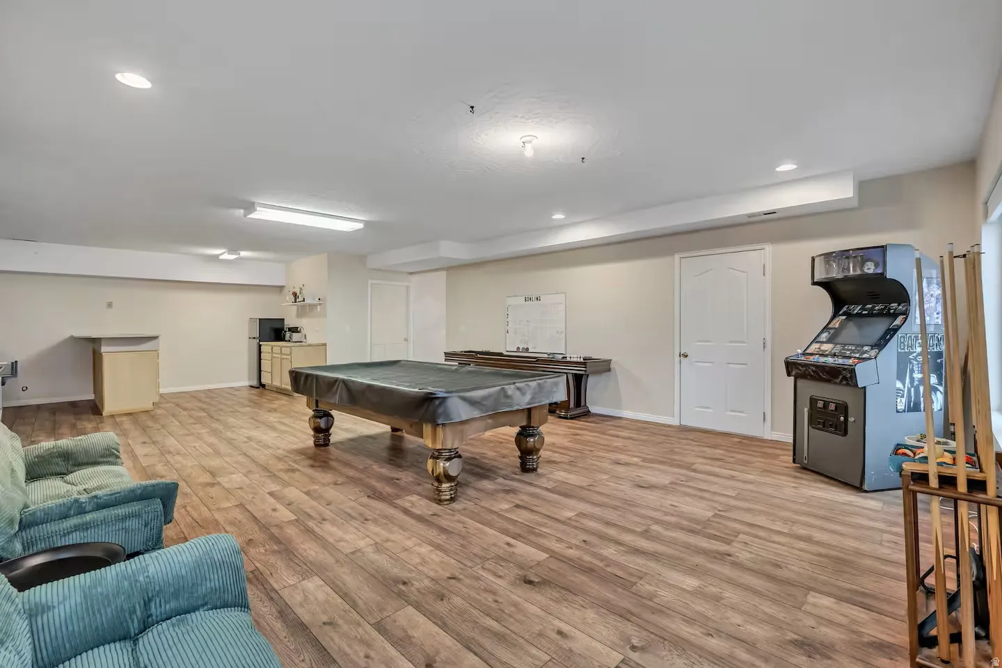 Rec room with billiards, light wood-style flooring, and recessed lighting