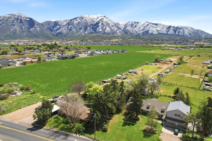 Aerial view of residential area with a mountainous background