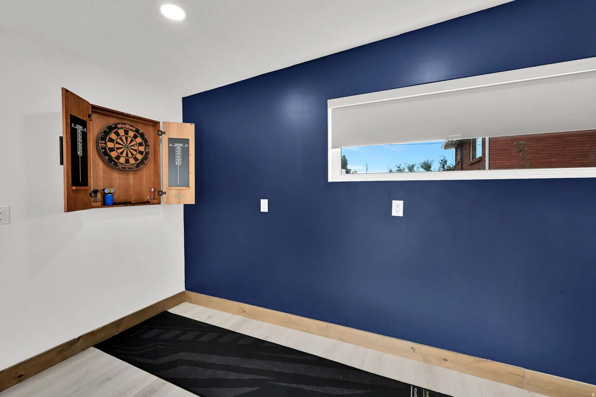 Pool/bonus Room