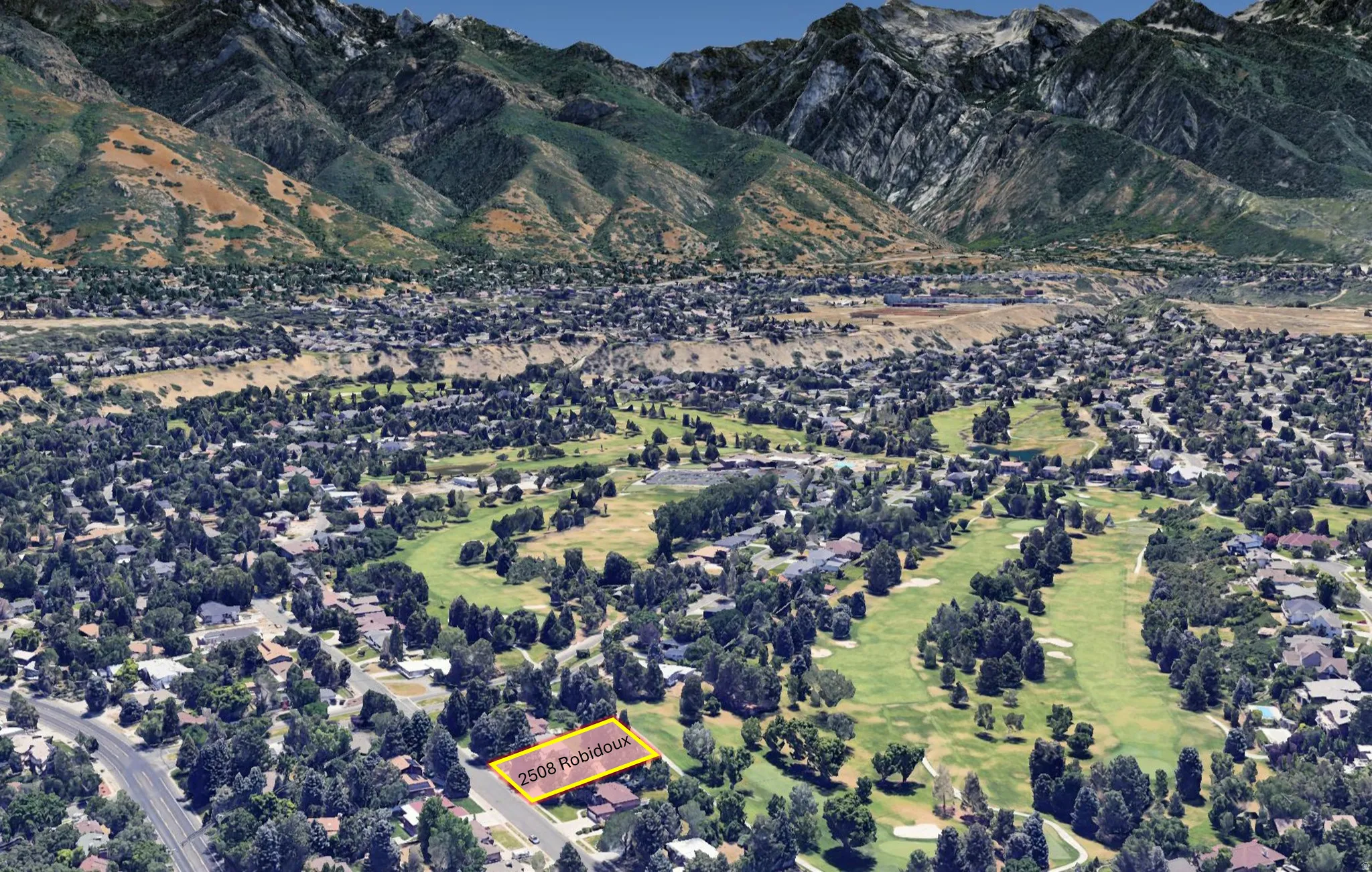 View of property location featuring property boundaries highlighted and a mountain backdrop
