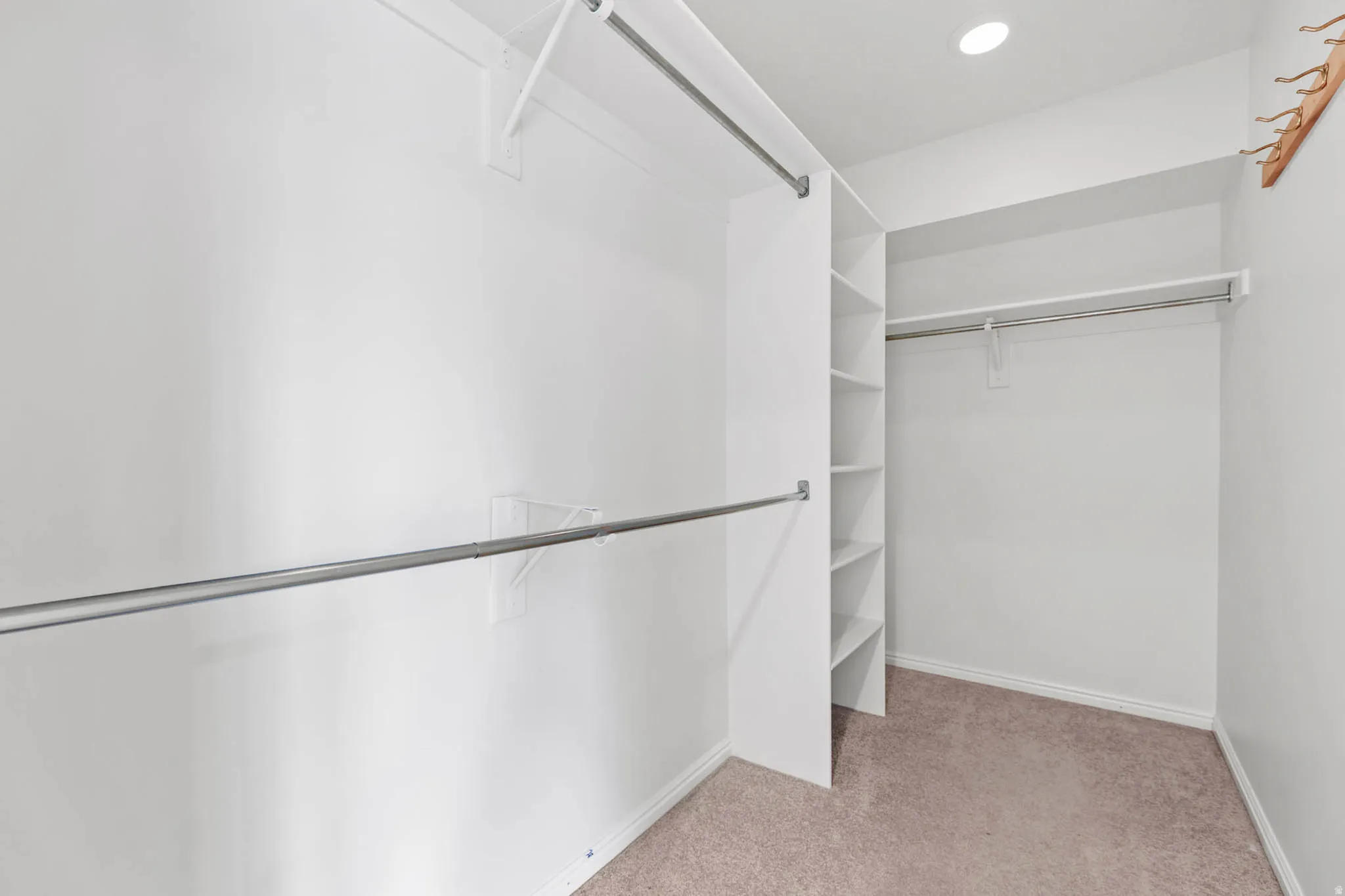 Walk in closet