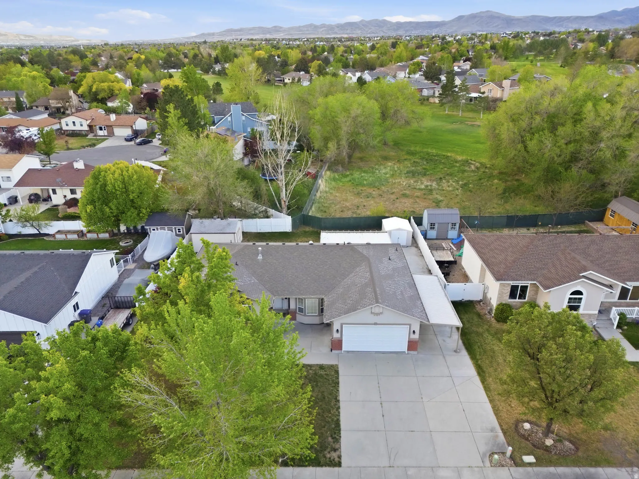 Aerial view with view of golf course