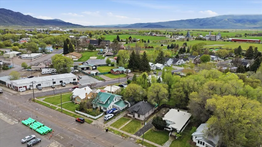137 Bannock St, Malad City, Idaho 83252