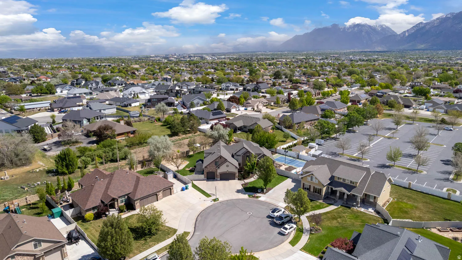 Aerial perspective of suburban area with mountains