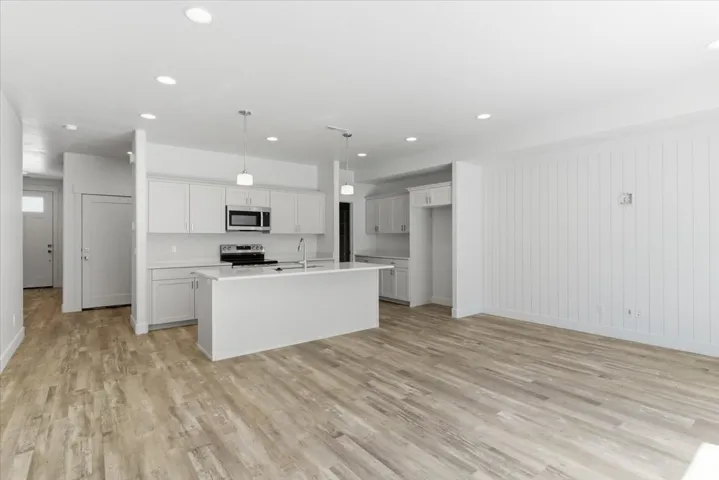 1688 W 2730 S #236, Syracuse, Utah 84075