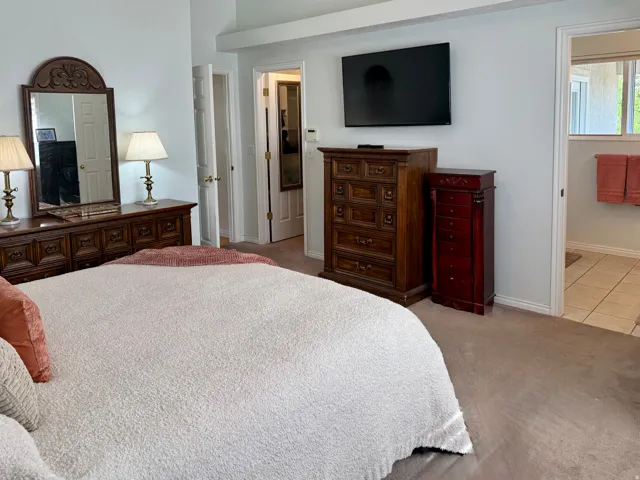 Primary suite