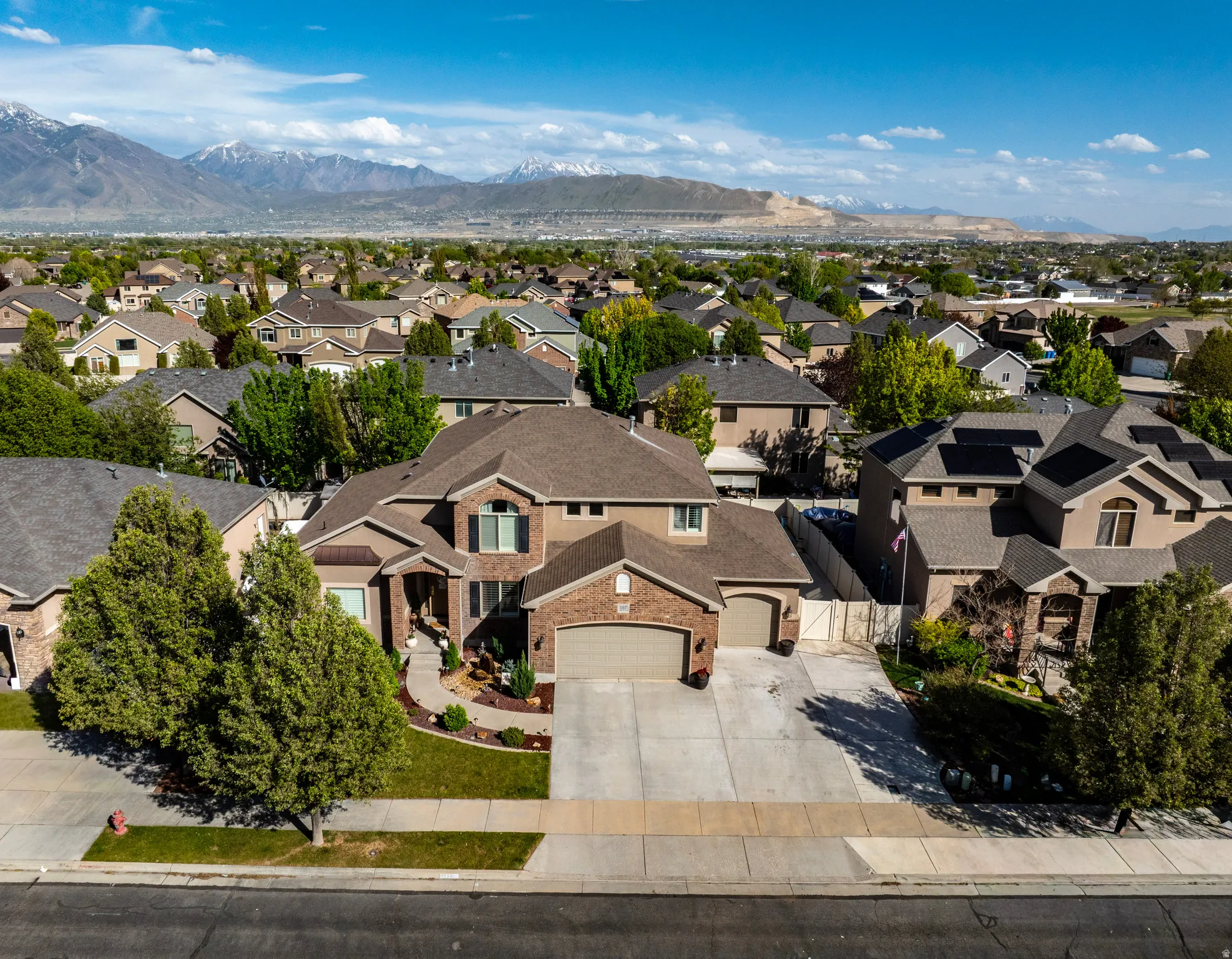 Bird's eye view of mountains