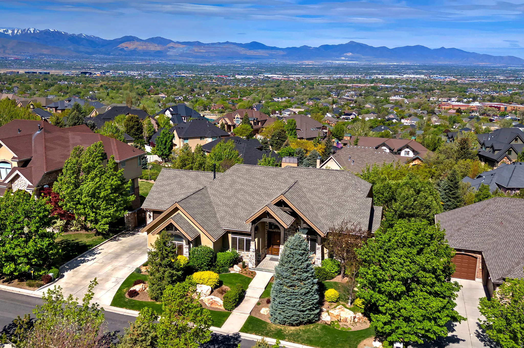 Drone / aerial view of a mountain backdrop