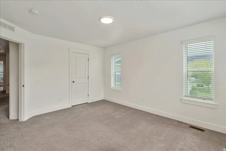 1147 N Haight Creek Loop, Farmington, Utah 84025