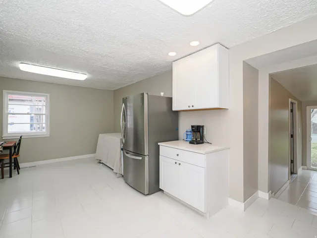 Large open and bright kitchen