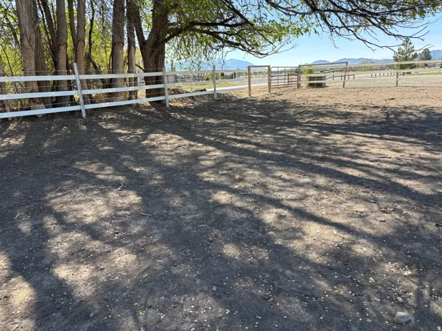 LOOK AT THE PROPERTY OFF OF COOLEY STREET!