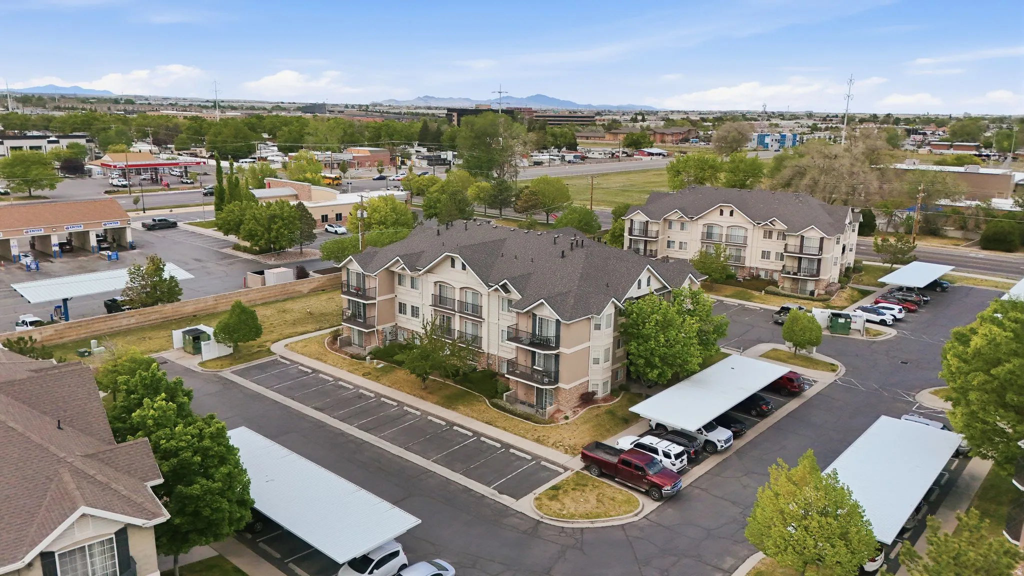 Bird's eye view of a mountain backdrop