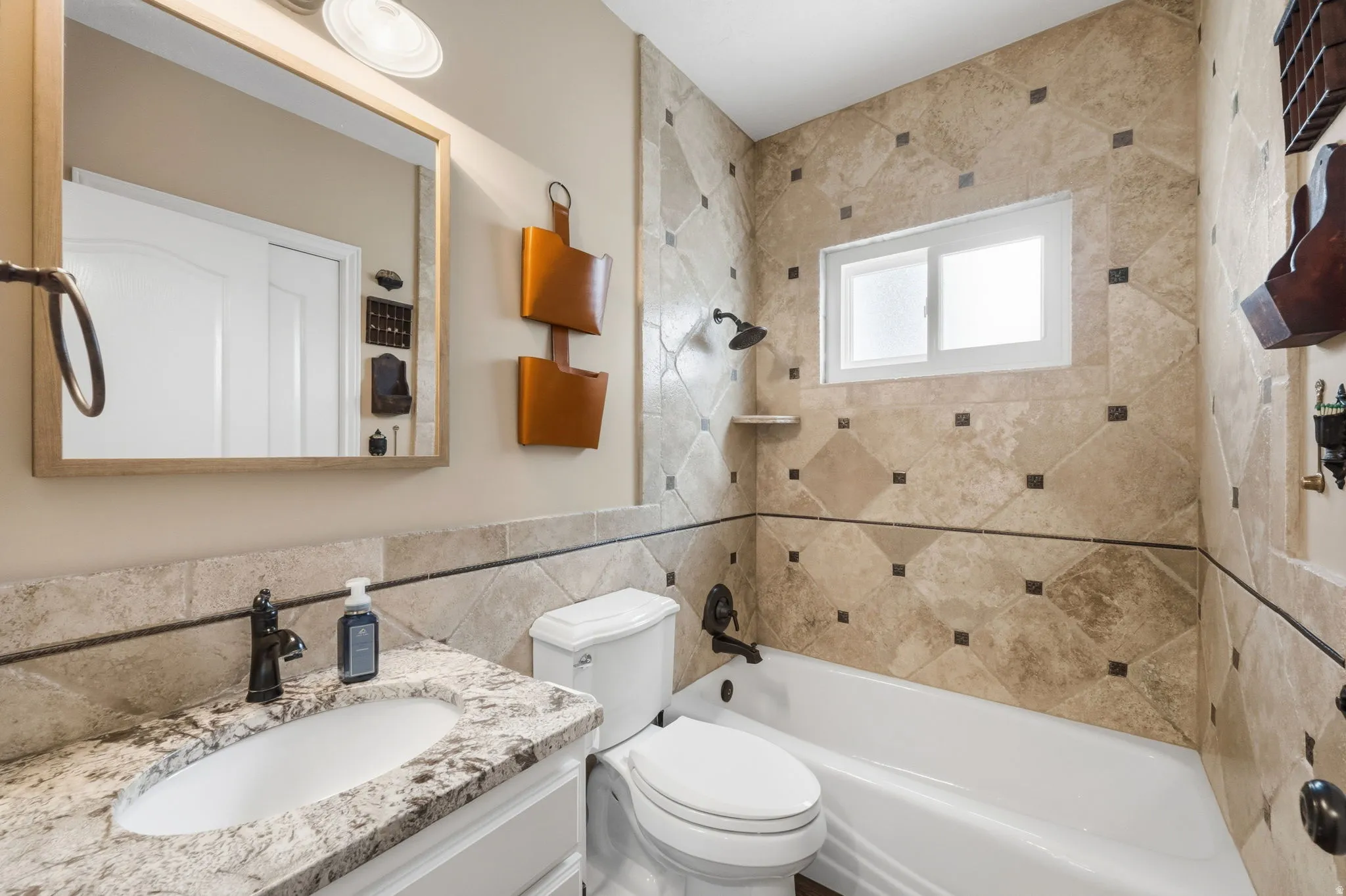 Full bathroom on the main level