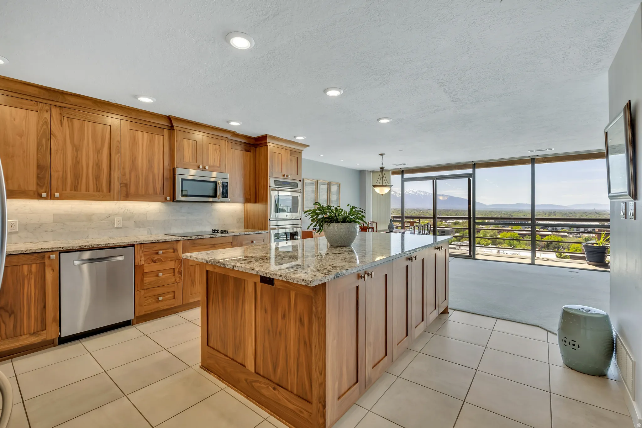 Newer kitchen