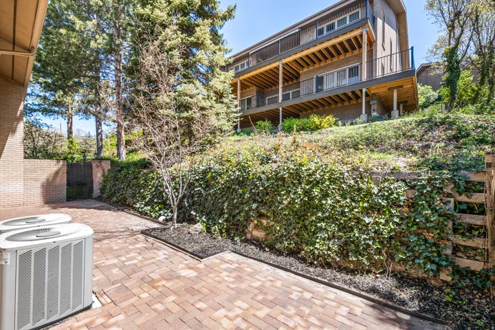 830 N Grandridge Ct, Salt Lake City, Utah 84103